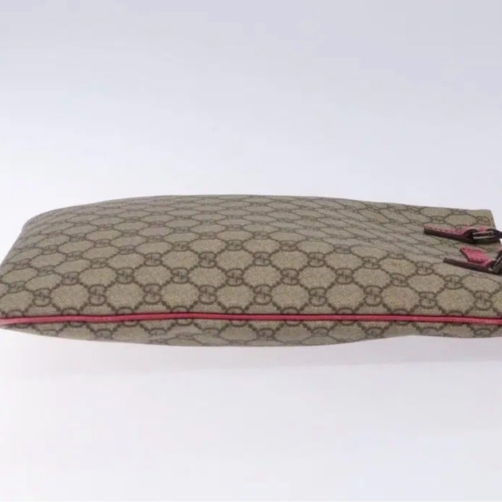 Gucci Beige/Brown Monogram Tote with Red Leather Handles - Picture 3 of 13